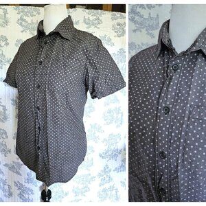 Size M Mossimo Cotton Short Sleeve Shirt